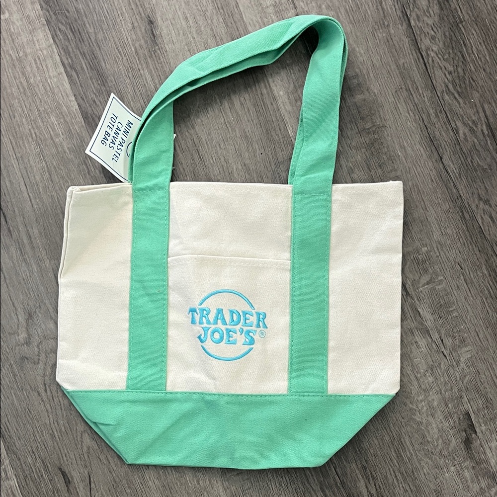 Green and Cream Tote Bag